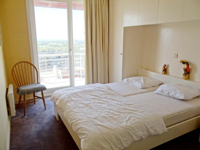 Bedroom, Coastal comfort with sea view, West-Vlaanderen