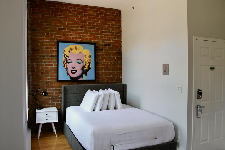 Others 2, Stylish Downtown Studio in the SouthEnd, C.Ave# 3, Boston