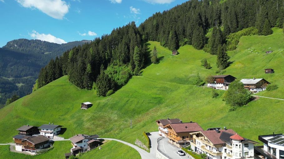 Others 4, Chalet Ahornblick, Schwaz