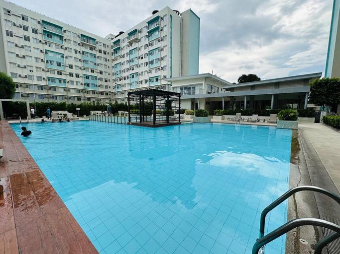5, 2 bedroom condo unit, Dumaguete City