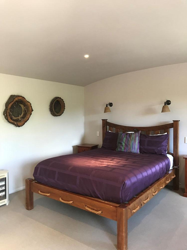 Bedroom 2, Woodlyn Park Motel, Waitomo