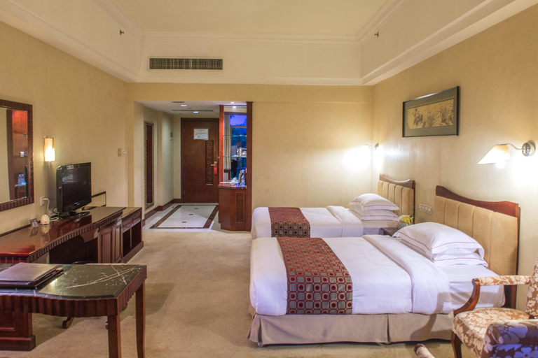 Bedroom 3, Country Garden Phoenix Hotel Maoming, Maoming