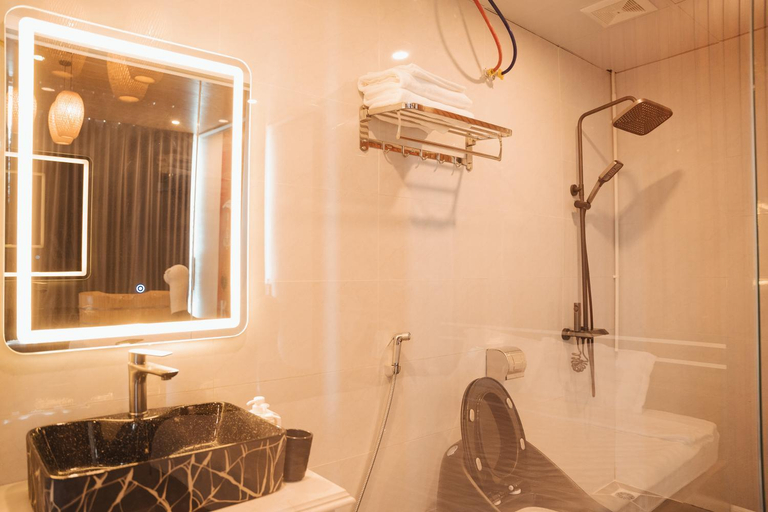 Bathroom 4, Ba Bích Homestay Tam Đảo, Tam Dao