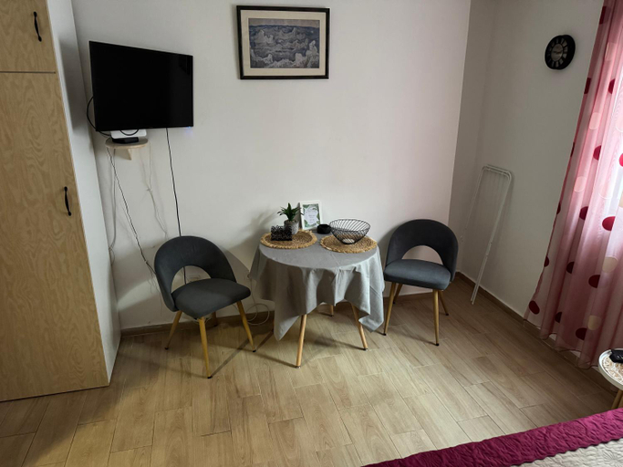 Others 3, Neroli Studio Apartments