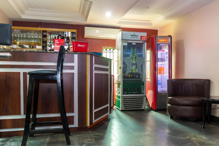 Bar/lounge, Royal Terrace Hotel & Towers, Oshodi/Isolo