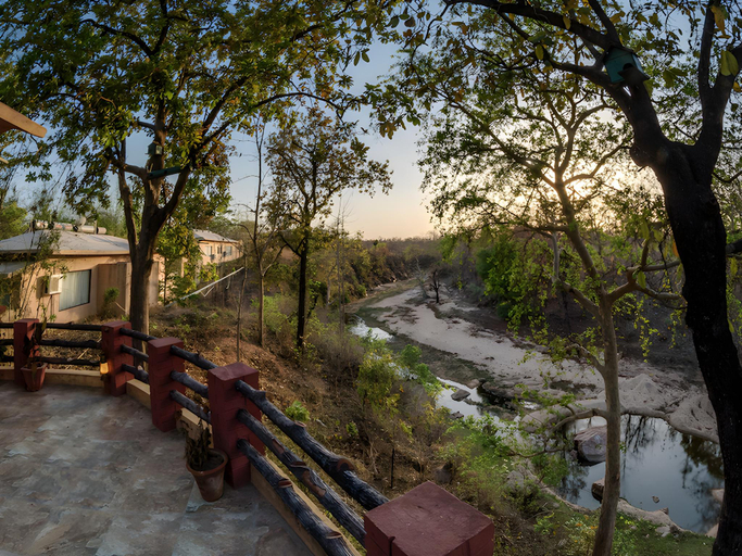 Food & Drinks, The Riverwood Forest Retreats Pench, Seoni