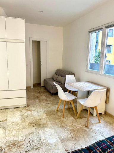 2, Trastevere Ripa Apartments, Rome
