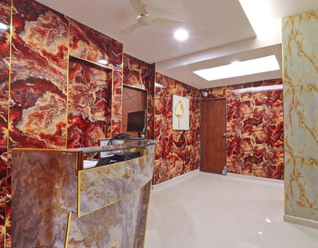 Others 3, Hotel Grace, Kolhapur