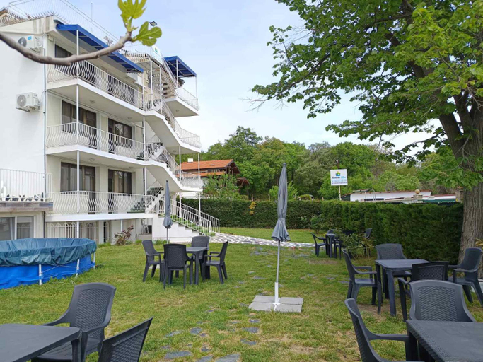 Food & Drinks, Simada Blue Guesthouse, Balchik