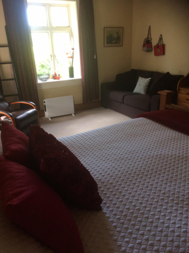 Bedroom 3, Annandale Manor, Horowhenua