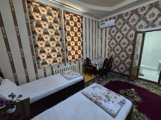 Bedroom 2, Sezam, Buxoro
