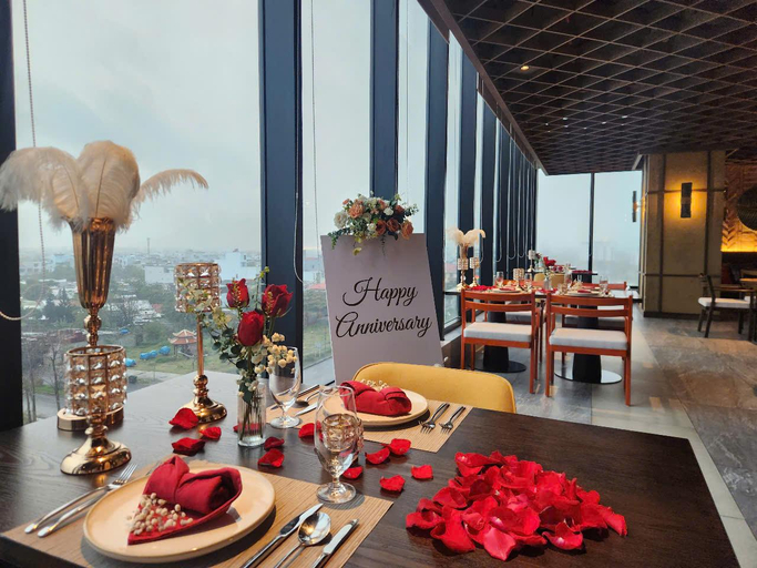Food & Drinks 5, Apec Sunsea Condotel, Tuy Hoa