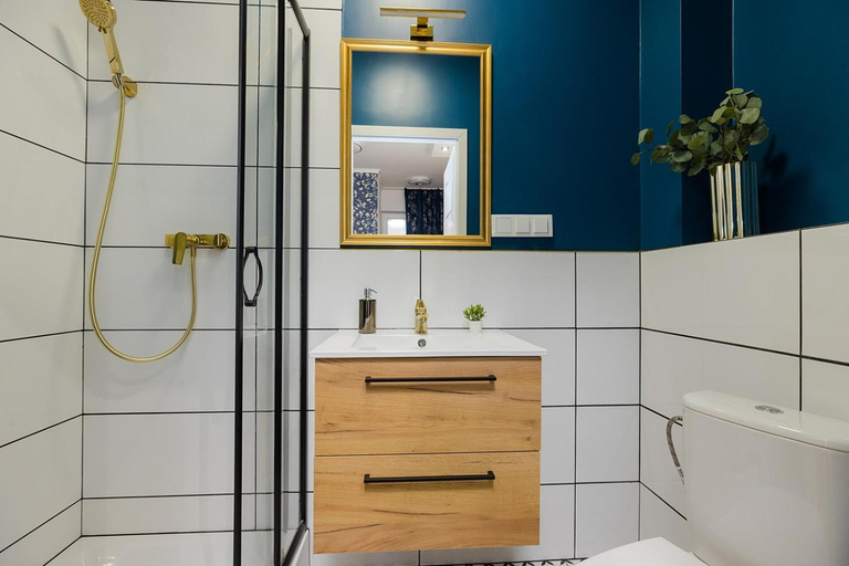 Bathroom 3, 23 MGR Rooms Sonata, Warsaw