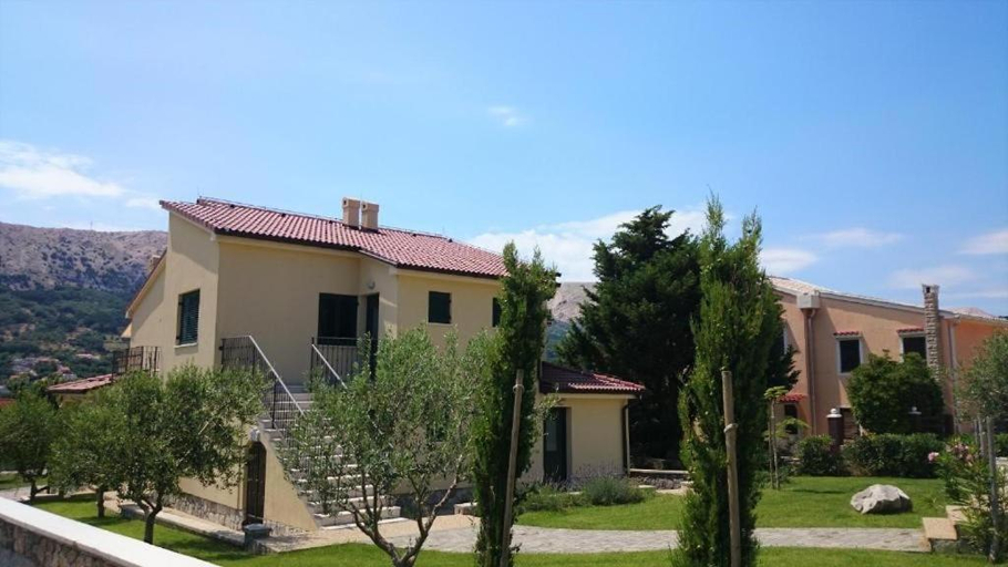 Exterior view 5, Apartments Garden, Baška
