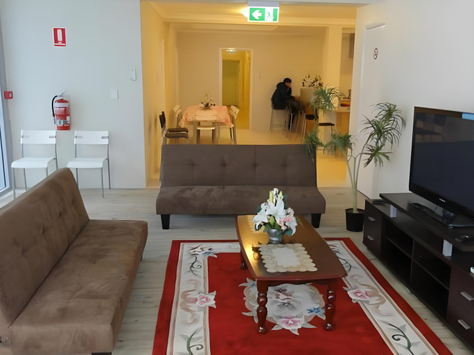 Others 4, Perth 178 Backpackers ( Valid Passport Required For Check In ), Perth