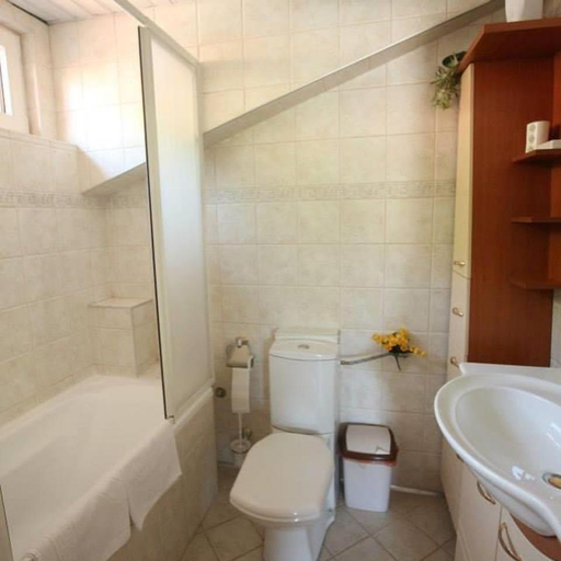 5, Joleks Apartments