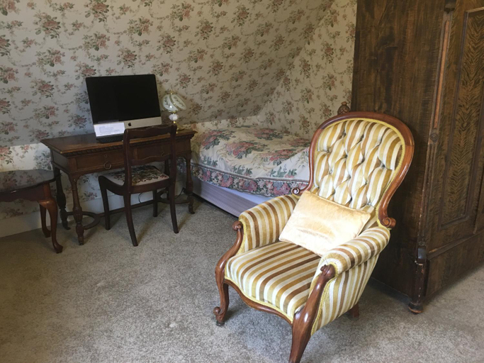 Others 5, Haterleigh Heritage Inn, Capital