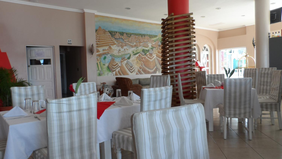 Food & Drinks 5, Ramada Tikal Isla De Flores Hotel, Flores