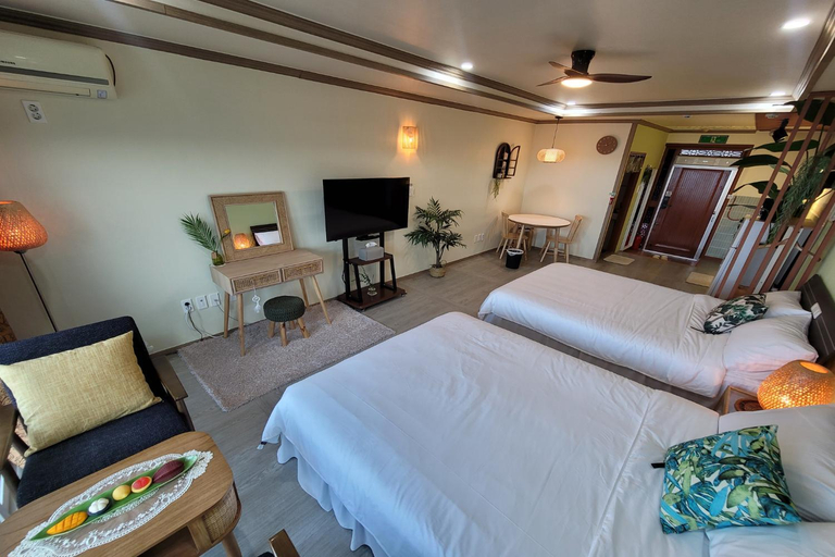 Bedroom 4, Aewol Yeonhwachon Pension, Jeju