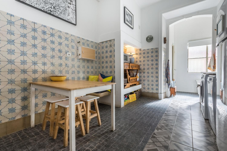 Others 4, House Sao Bento, Lisbon