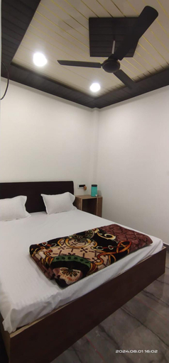 Bedroom 2, Hotel Nandmani, Ujjain