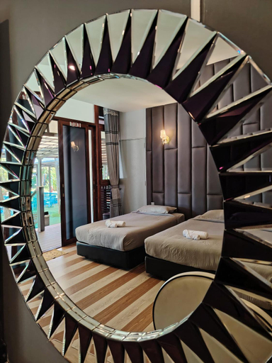 Bedroom 2, Chan's Smart Living Inn , Semporna