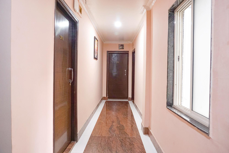 Public Area 3, Fabhotel Rachana Residency, Pune