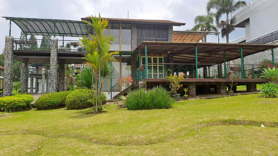 Exterior & Views 5, Villa Alium/Alila by Villa Istana Bunga , Bandung