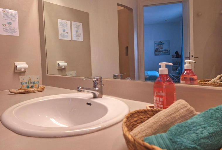 Bathroom 4, Villa Des Delices, Var