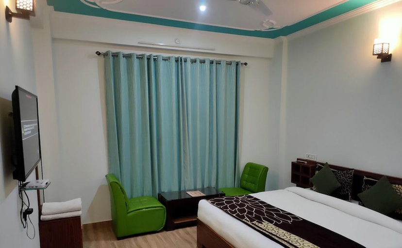 Bedroom 2, Sarla Regency, Kullu
