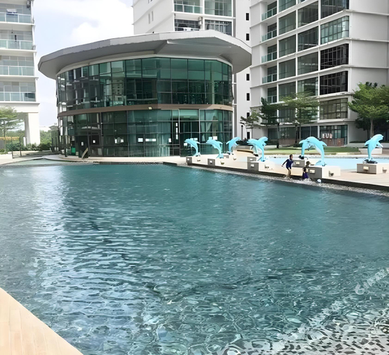 Sport & Beauty 2, Mount Austin Lake View Comfy Staycation, Johor Bahru