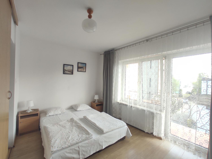 Bedroom 2, Domki i pokoje blisko morza, Lębork