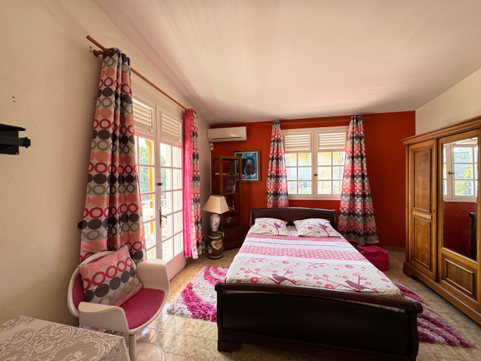 5, Domaine Lyscelle, Sainte-Rose