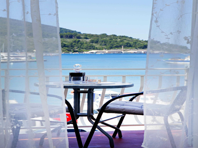 Others 4, Sunshine Apartment Doda - Three Bedroom Apartment with Balcony and Sea View, Vela Luka