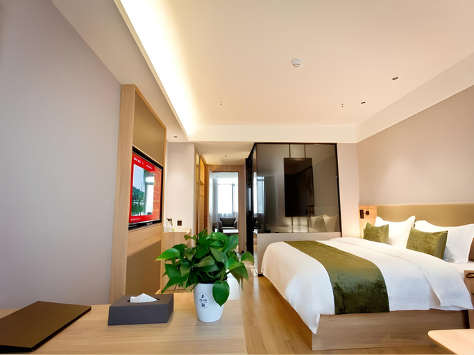 Bedroom 2, GreenTree Inn Fuyang Linquan Magic City, Fuyang