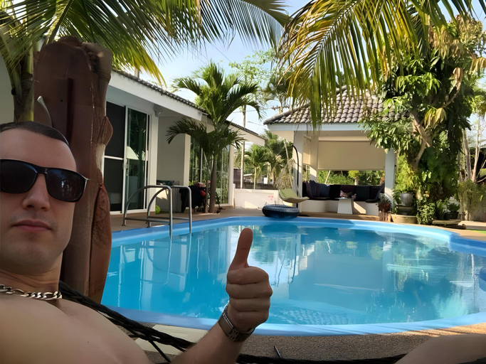 Sport & Beauty 2, Coconut Palms Bungalow, Kantharawichai
