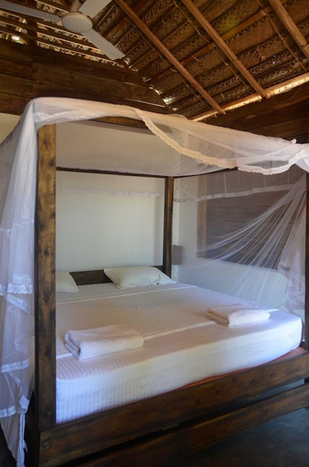 Bedroom, Arne's Place, Pothuvil
