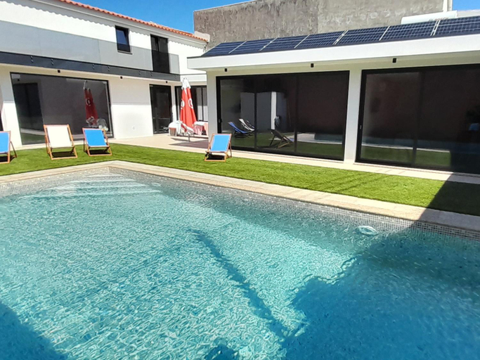 Others 2, Sargaco Suite Pool and Beach, Póvoa de Varzim