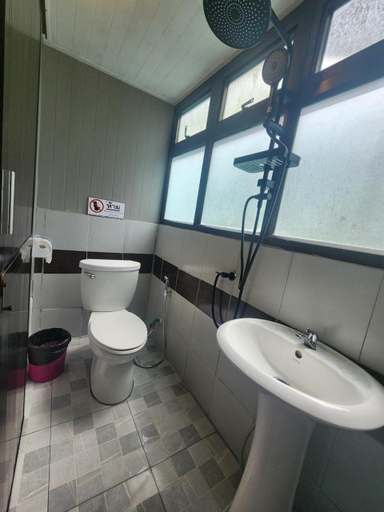 Bathroom 3, Khao Sok Las Orquideas Resort, Phanom