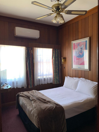 Others 3, Moruya Monarch Hotel, Eurobodalla