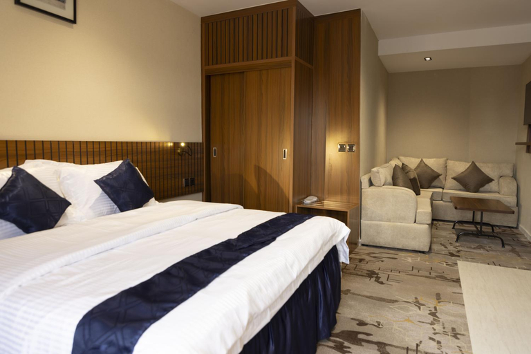 Bedroom 2, Al Rayan Al Fadi Hotel, Al Madinah Al Munawwarah