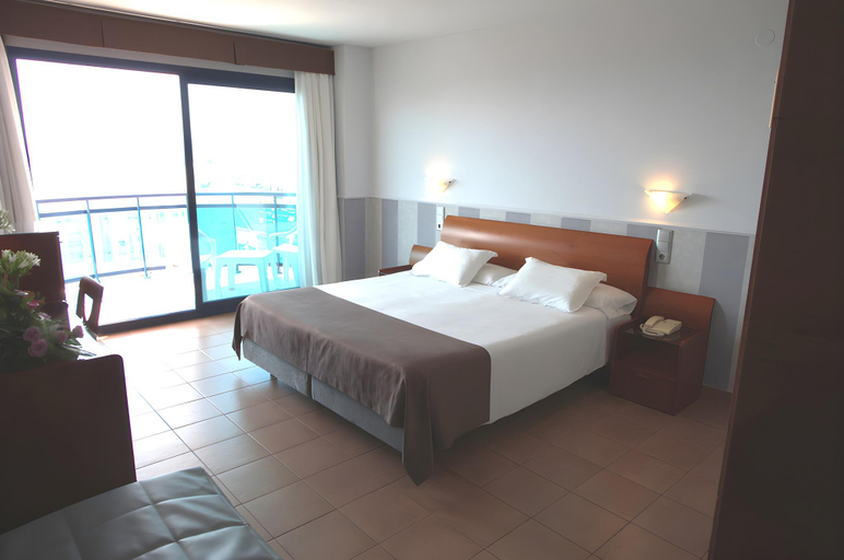 Bedroom 3, Hotel Cibeles Playa, Valencia