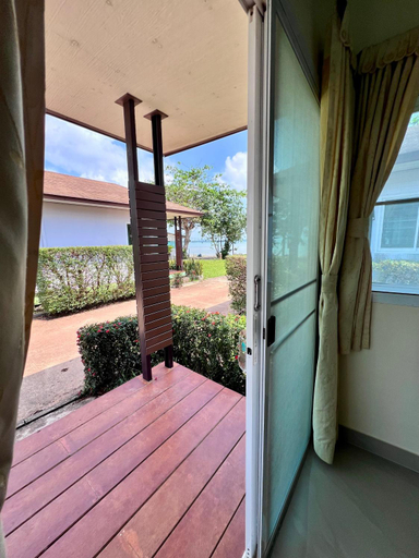 Others 4, พายเนอรี รีสอร์ท @แหล่มแท่น (Pinery Resort), Pathiu