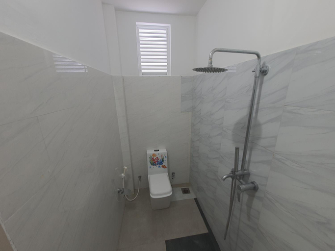 Bathroom 2, Villa Dhamru yala, Thissamaharama