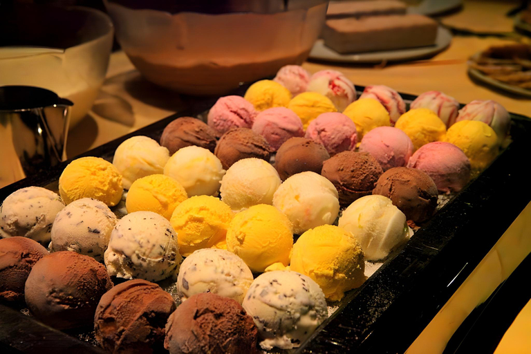 Food & Drinks 3, Die Sonnigen - Hotel und Familienspass, Bregenz