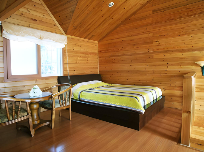 Bedroom 2, Jeju Oldman Sea Pension, Seogwipo