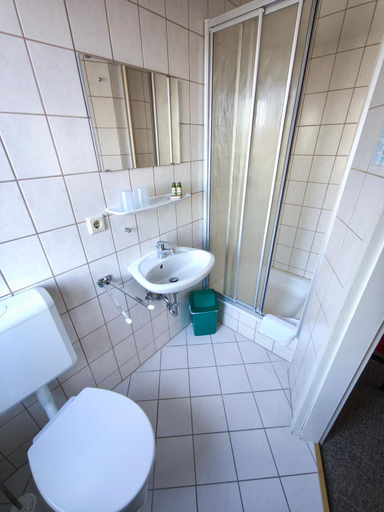 Bathroom 5, Landgasthof Kemter, Saalfeld-Rudolstadt