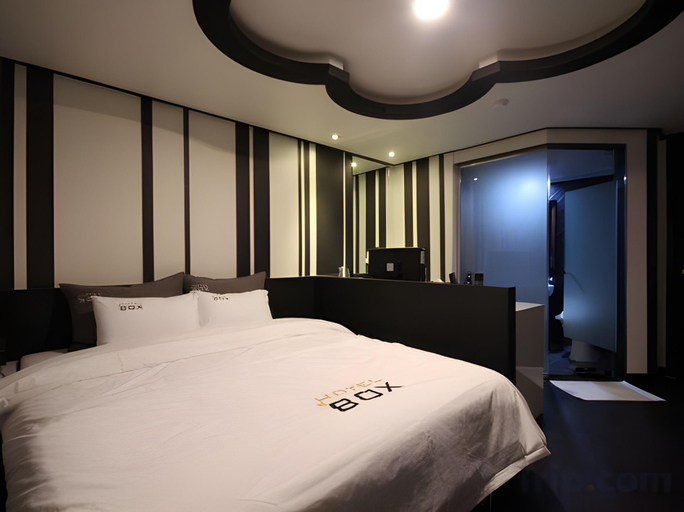 Others 4, JeonJu Box Hotel, Jeonju