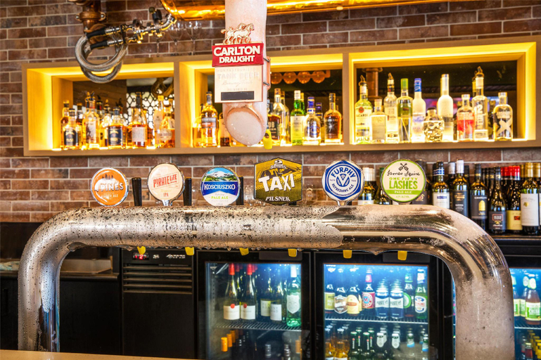 Food & Drinks 3, Nightcap at Sandringham Hotel, Melbourne