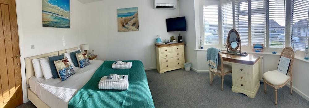 Others 4, Avon Beach Bed & Breakfast, Dorset